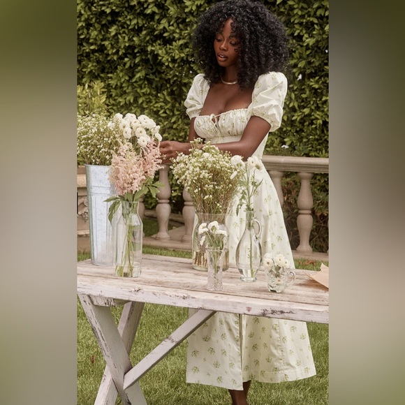 House of CB- TALLULAH 
IVORY FLORAL PUFF SLEEVE MIDI DRESS XS - Picture 2 of 12